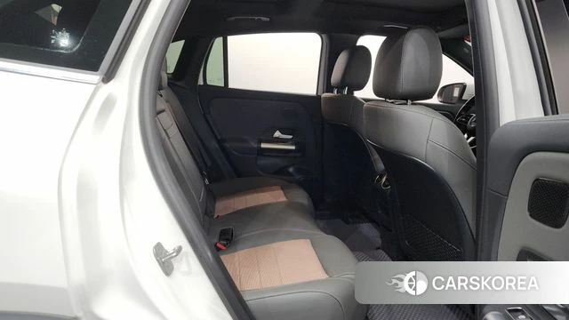 Mercedes-Benz EQA H243 id 4395225 из Кореи 11