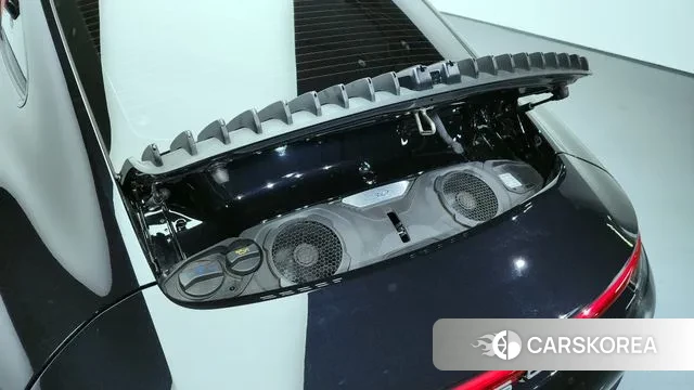 Porsche 911(992) id 3607263 из Кореи 11