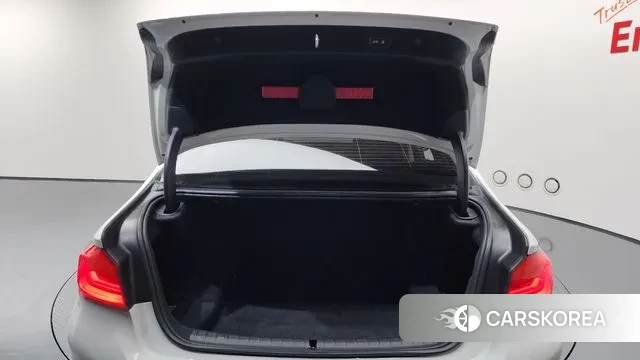 BMW 5 Series (G30) id 3351146 из Кореи 11