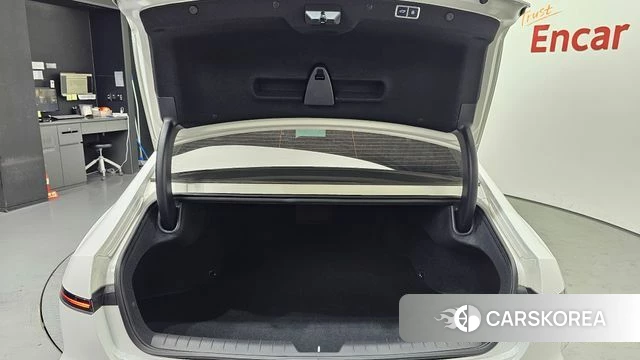 Hyundai Grandeur (GN7) id 3818301 из Кореи 11