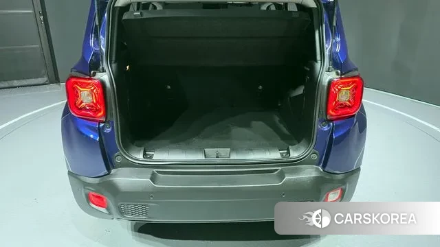 Jeep Renegade id 3301116 из Кореи 11