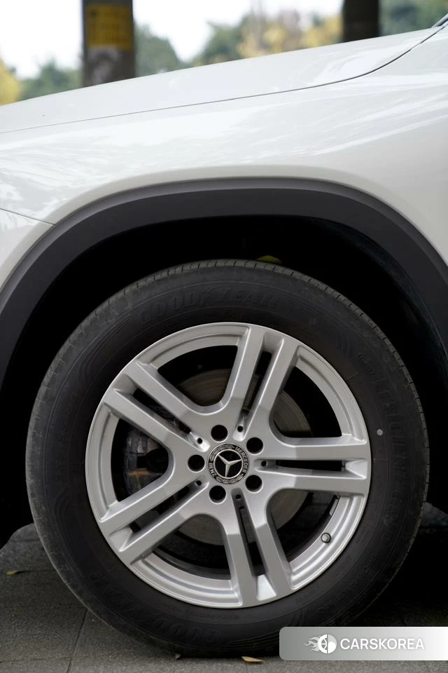 Mercedes-Benz GLB id 4255859 из Китая 11