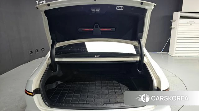 Hyundai Grandeur (GN7) id 3838522 из Кореи 11