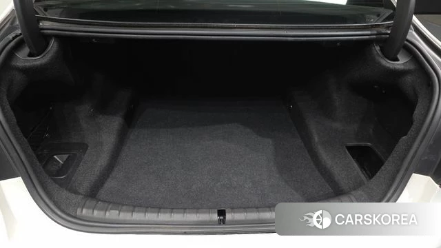 BMW 5 Series (G30) id 4873651 из Кореи 11