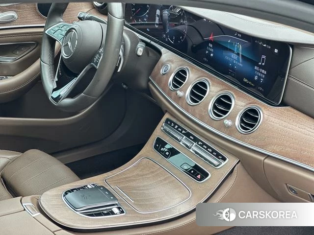 Mercedes-Benz E-class id 4393247 из Китая 11