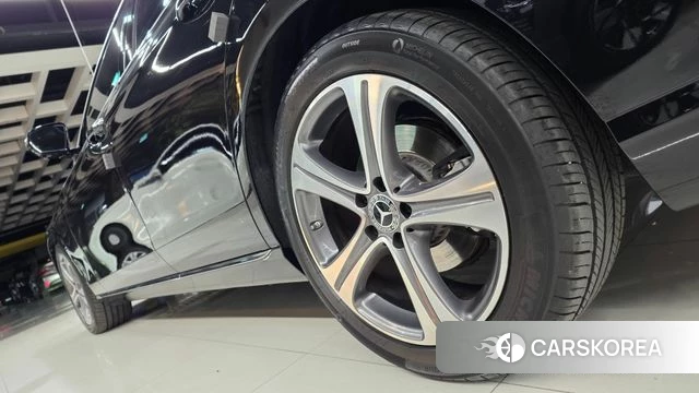 Mercedes-Benz E-Class W213 id 4609826 из Кореи 11