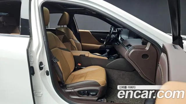 Lexus ES300h 7th generation id 2700962 из Кореи 11