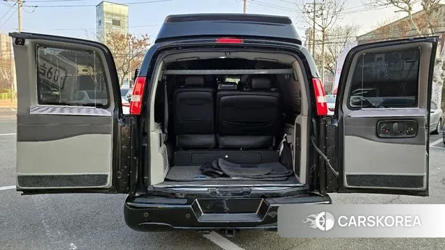 Chevrolet Express Van id 2344141 из Кореи 11