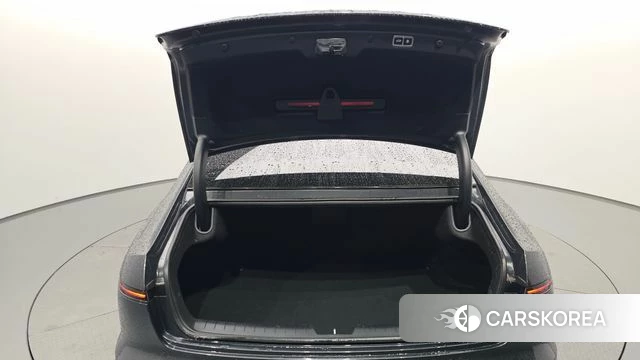 Hyundai Grandeur (GN7) id 4349626 из Кореи 11