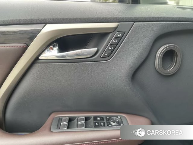 Lexus RX id 4277193 из Китая 11