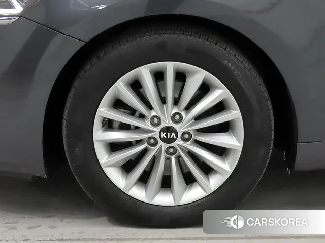 Kia Come New K7 id 3647116 из Кореи 11