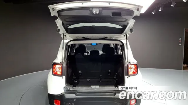 Jeep Renegade id 2467078 из Кореи 11