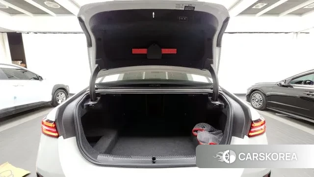 BMW 5 Series (G60) id 3289107 из Кореи 11