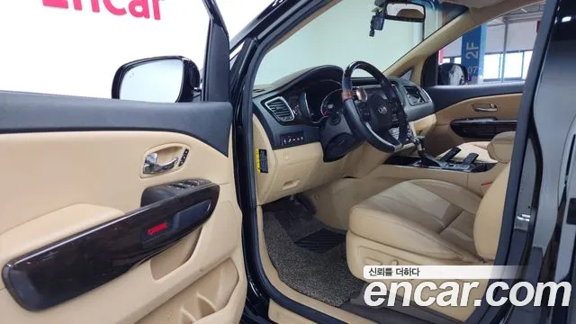 Kia The New Carnival id 2660453 из Кореи 11