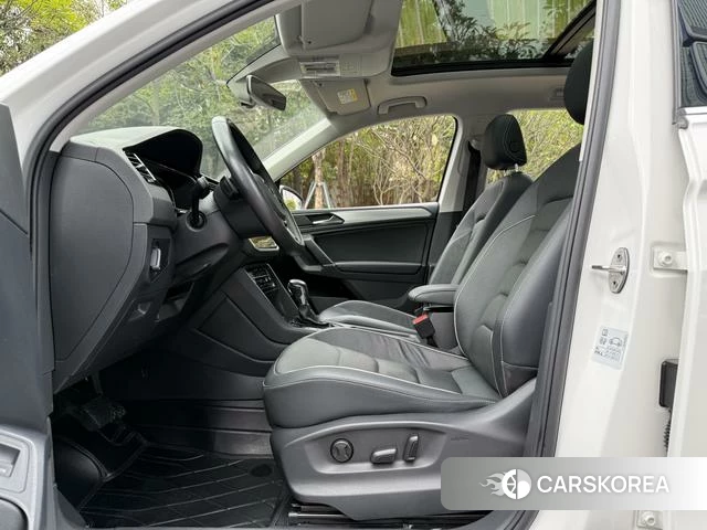 Volkswagen Tiguan L PHEV id 4277240 из Китая 11