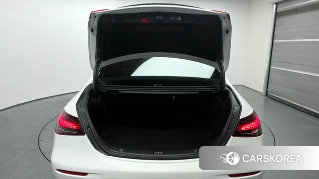Mercedes-Benz E-Class W213 id 3798844 из Кореи 11