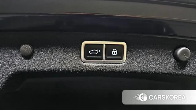 Hyundai Grandeur (GN7) id 3267451 из Кореи 11