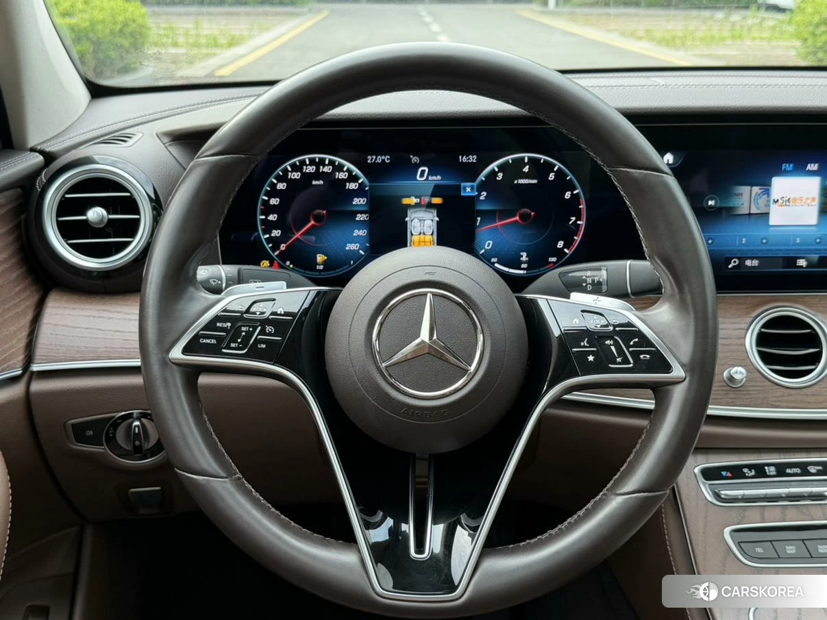 Mercedes-Benz E-class id 4452951 из Китая 11