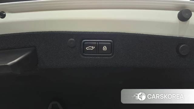 Hyundai The New Grandeur IG Hybrid id 4231077 из Кореи 11