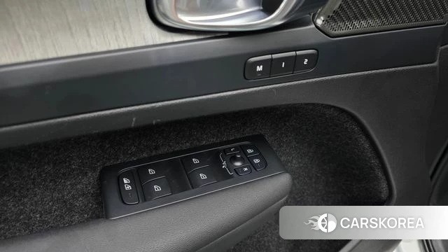 Volvo XC40 id 4308783 из Кореи 11