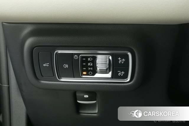 Lincoln Navigator id 4210199 из Китая 11
