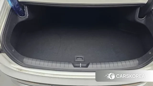 Hyundai Grandeur Hybrid (GN7) id 3581115 из Кореи 11