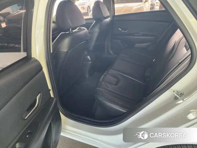 Hyundai Avante (CN7) id 3992893 из Кореи 11