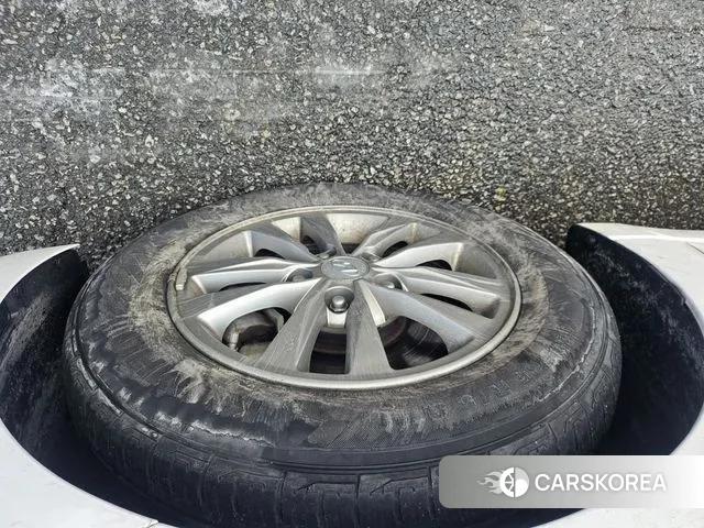 Hyundai The New Avante AD id 3656337 из Кореи 11