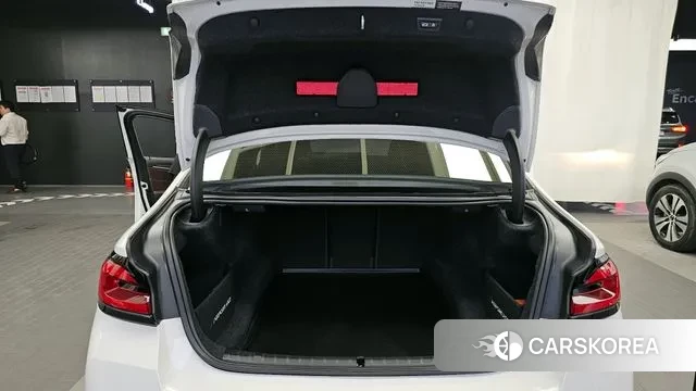 BMW 5 Series (G30) id 3043431 из Кореи 11