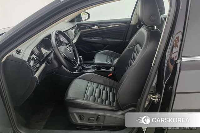 Volkswagen Passat id 4258514 из Китая 11