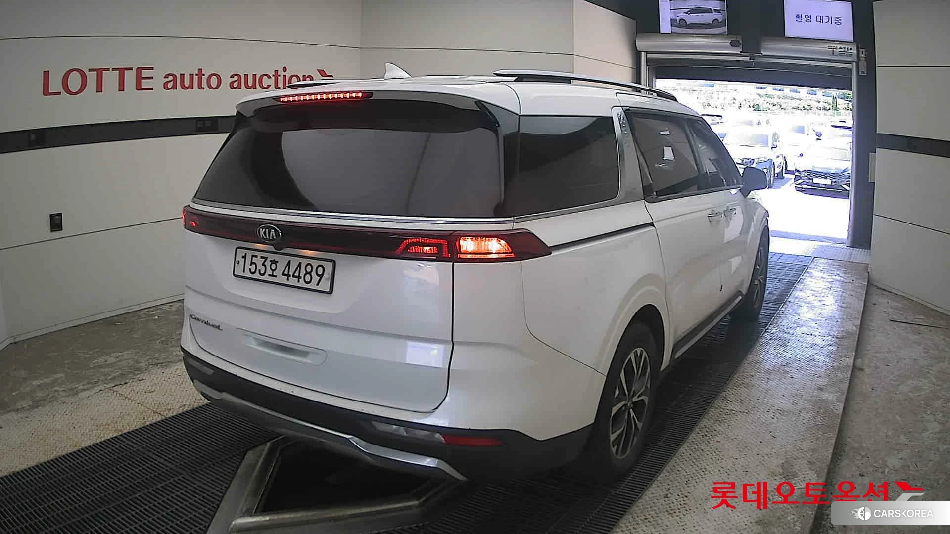 Kia Carnival id 4679383 из Кореи 11