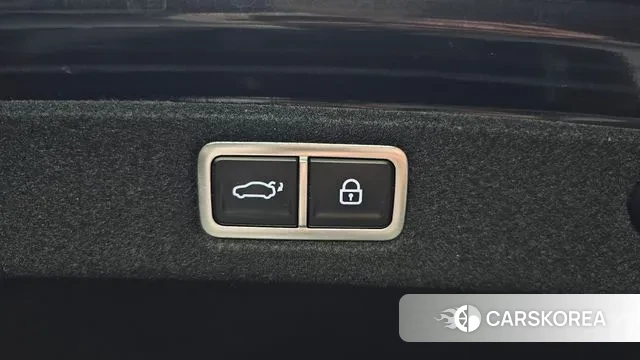 Hyundai Grandeur (GN7) id 3769905 из Кореи 11