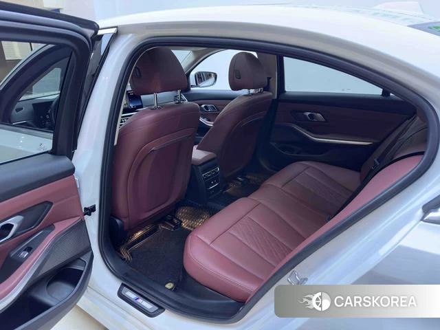BMW 3 series id 4264689 из Китая 11
