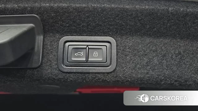 Audi A6 (C8) id 3291323 из Кореи 11