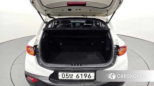 Kia Stonic id 3439676 из Кореи 11