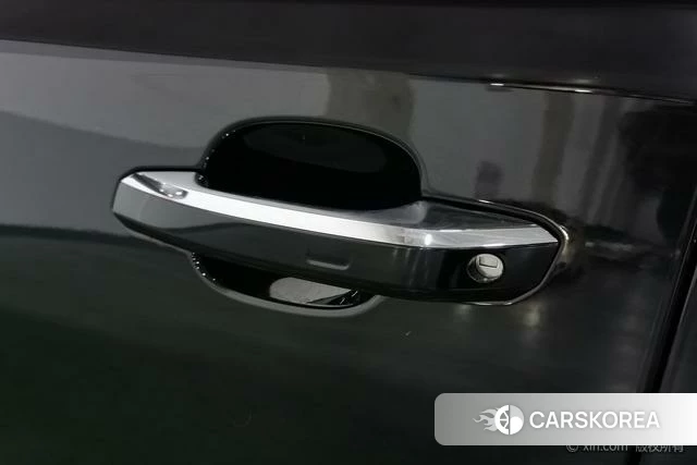 Audi Q5L id 4273207 из Китая 11
