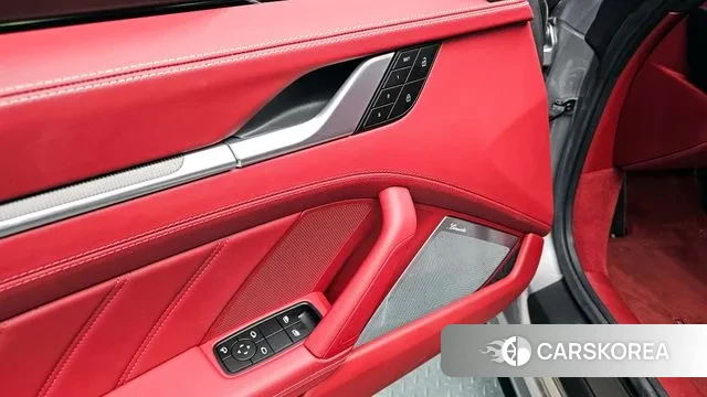 Porsche 911(992) id 2988870 из Кореи 11