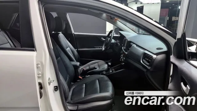 Kia Stonic id 2560728 из Кореи 11