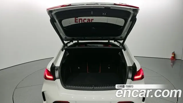 BMW 1 Series (F40) id 2926774 из Кореи 11