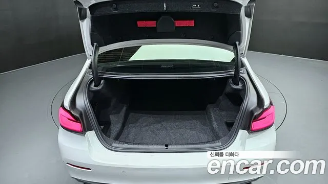 BMW 5 Series (G30) id 2817786 из Кореи 11