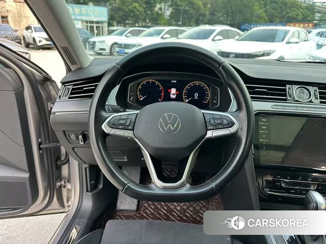 Volkswagen Magotan id 3993370 из Китая 11