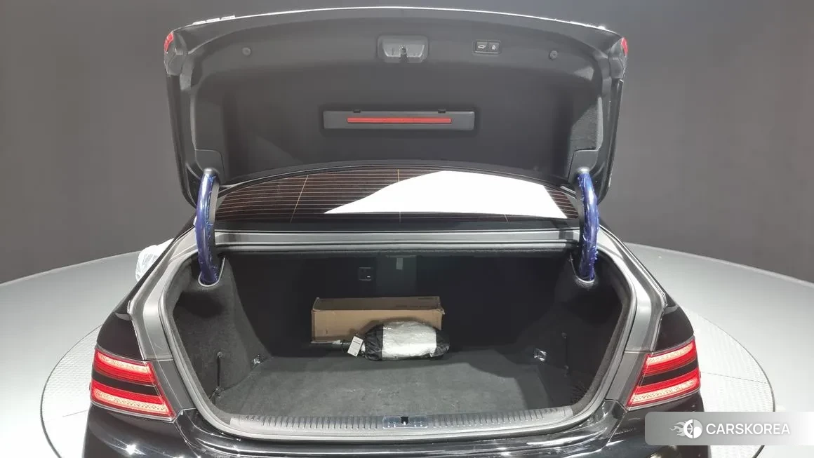 Genesis G90 id 2163958 из Кореи 11