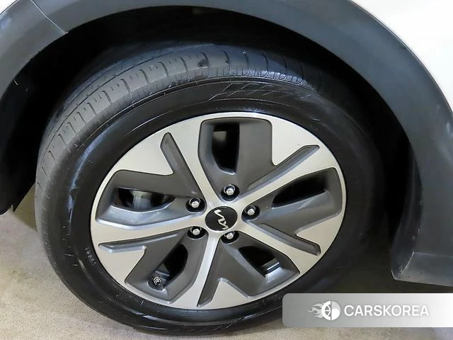 Kia Niro EV id 3920962 из Кореи 11