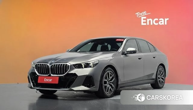 BMW 5 Series (G60) id 4548453 из Кореи 11