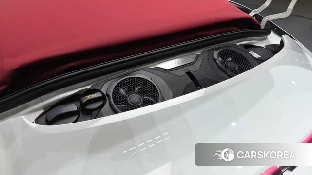 Porsche 911(992) id 3940407 из Кореи 11