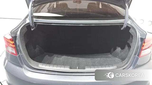 Hyundai The New Avante AD id 3520292 из Кореи 11