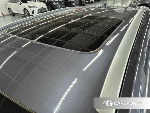 Lexus UX300h id 3856372 из Кореи 11