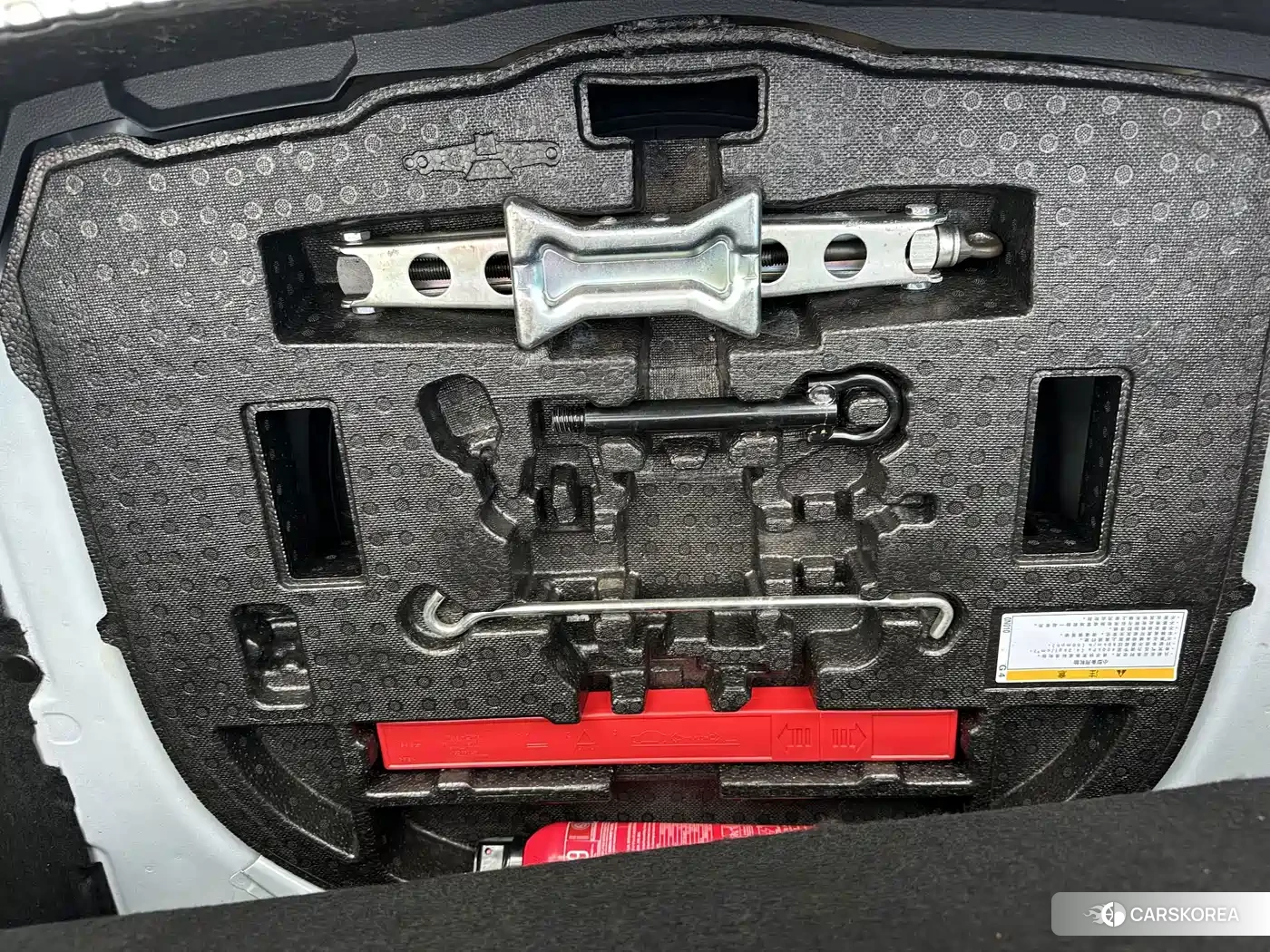Toyota Corolla id 4679765 из Китая 11