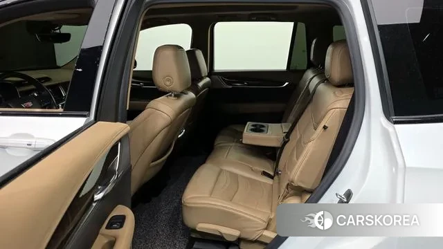 Cadillac XT6 id 3577348 из Кореи 11