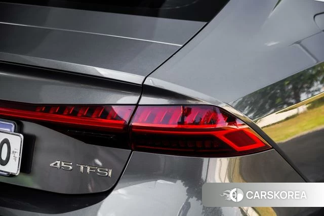Audi A7 id 4359491 из Китая 11